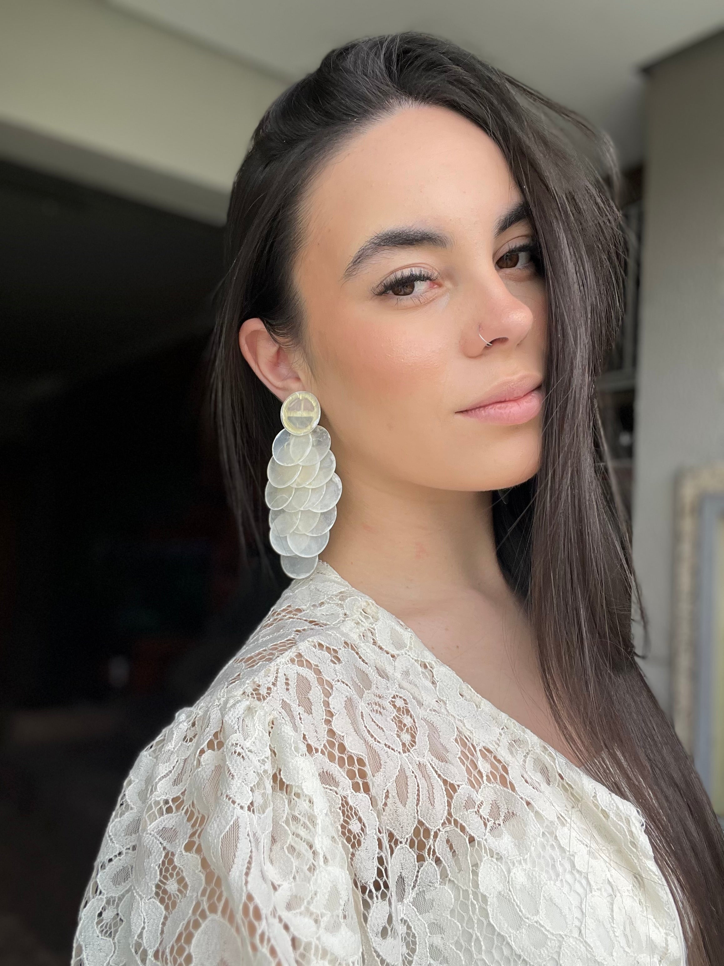 Brinco Cascata Branca