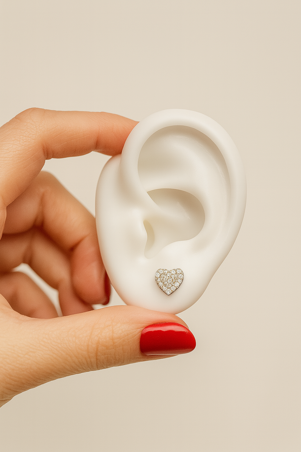 BRINCO CORAÇÃO CRAVEJADO